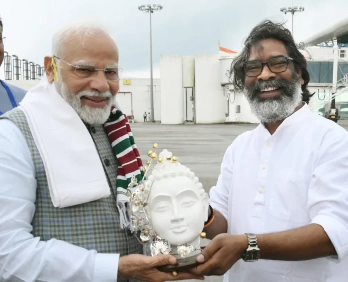 narenda modi and hemant soren